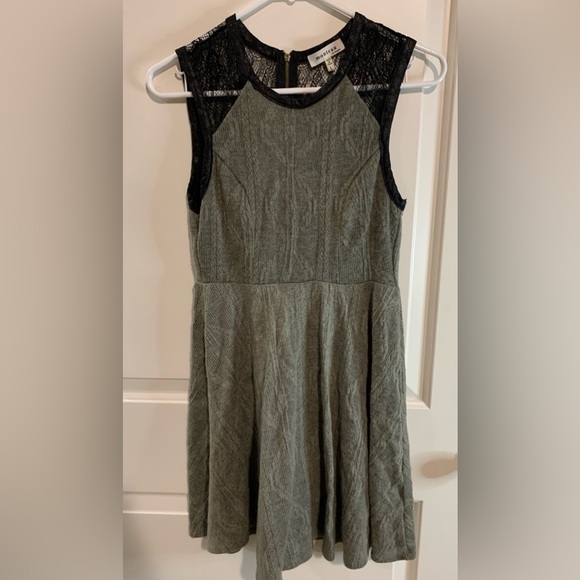 Grey Dress with lace top, Large, P2P 17, 32” long. Preloved - Picture 1 of 1